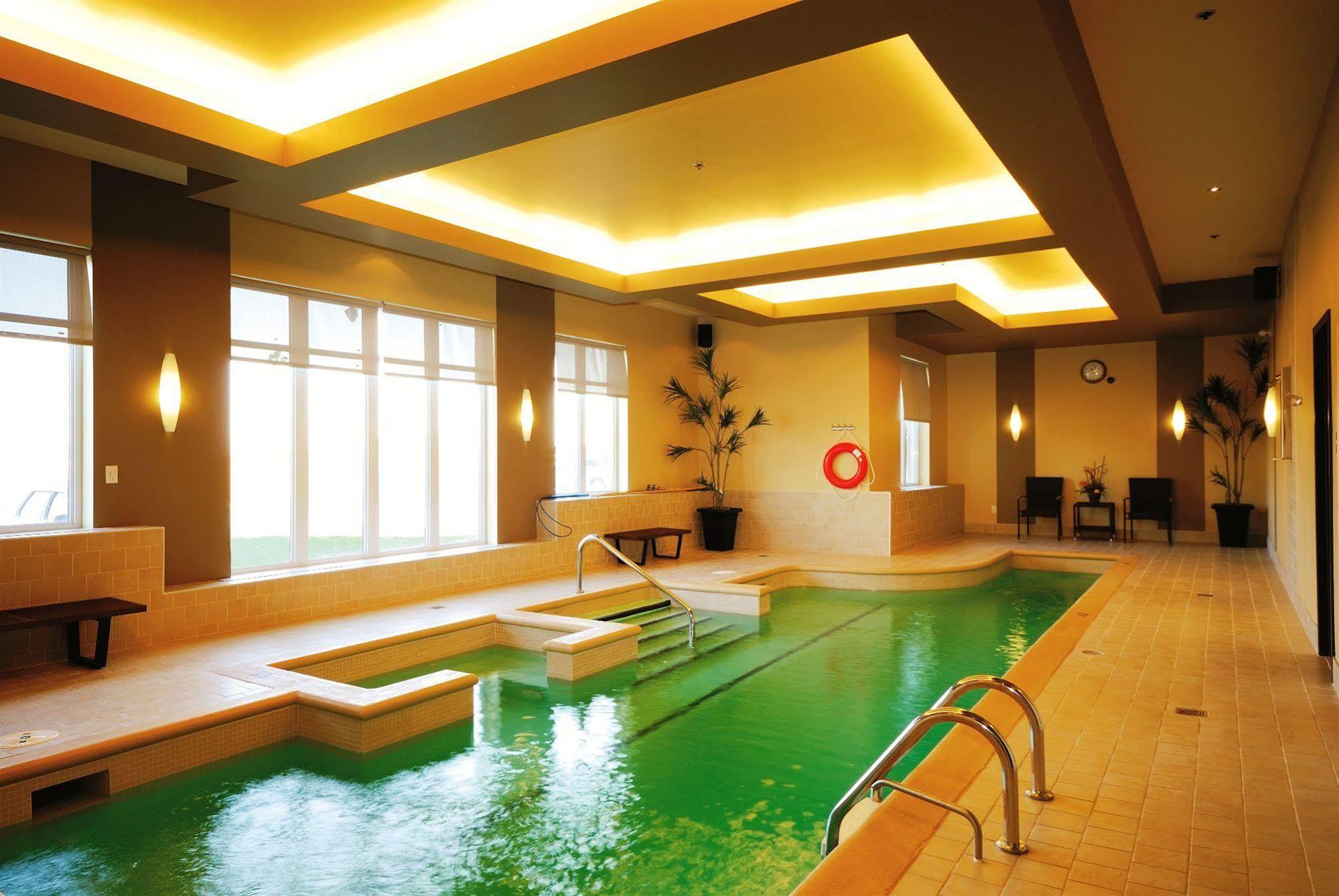 Imperia Hotel & Suites Saint-Eustache Luaran gambar